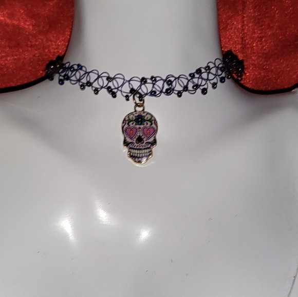 Skull Charm Choker necklace - Picture 4 of 4
